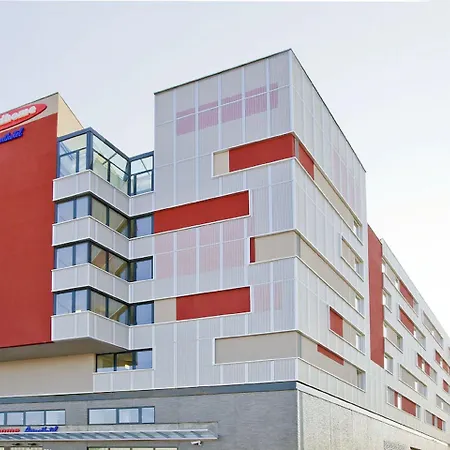 Residhome La Defense Aparthotel 3*